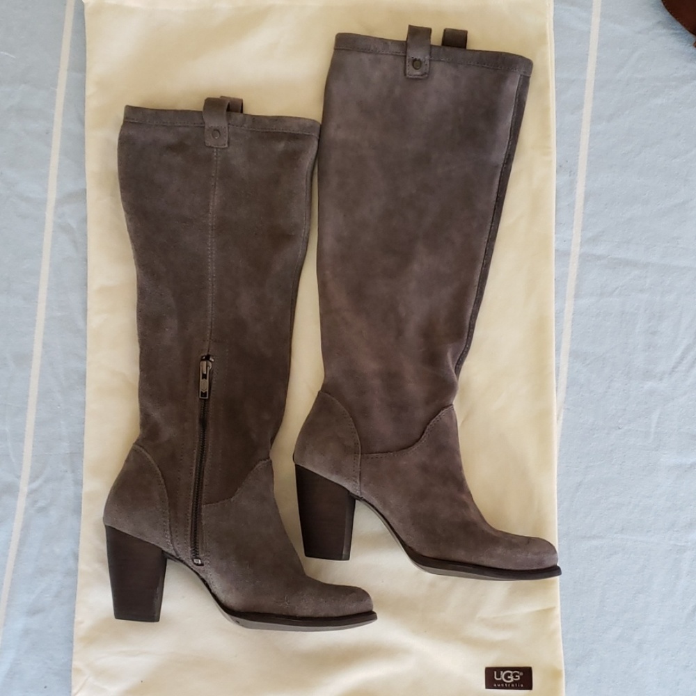 Ugg Brand Suede Boots